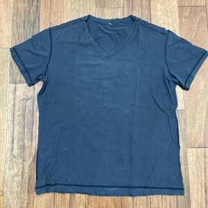 Lululemon Black Classic V-Neck Tee Mens Size XXL